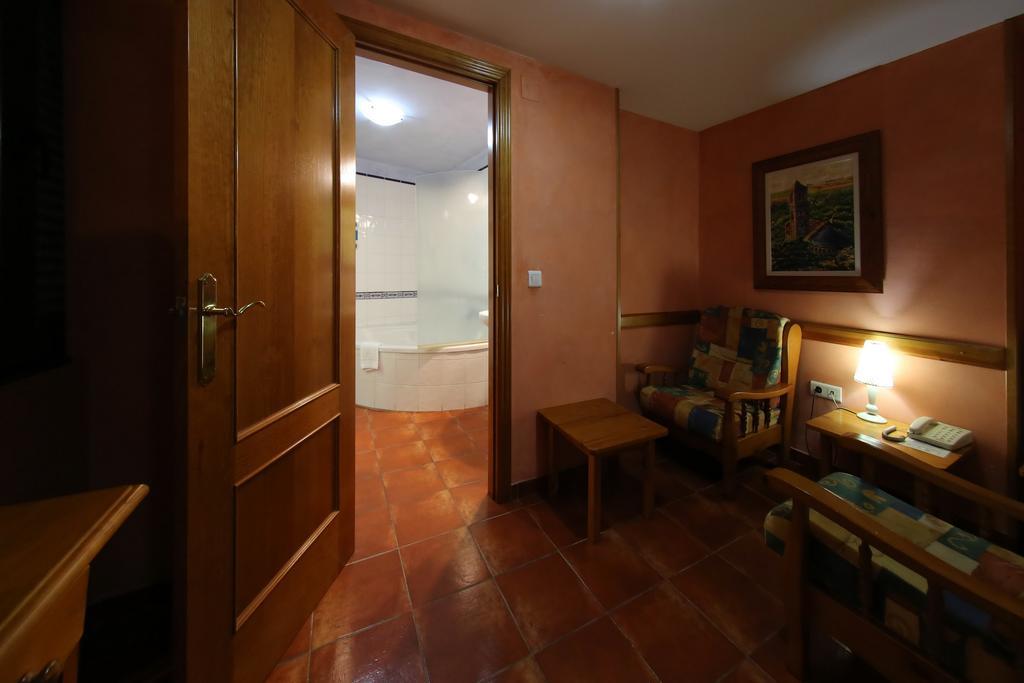 Hotel Rural Ocell Francolí Espluga de Francolí Kültér fotó